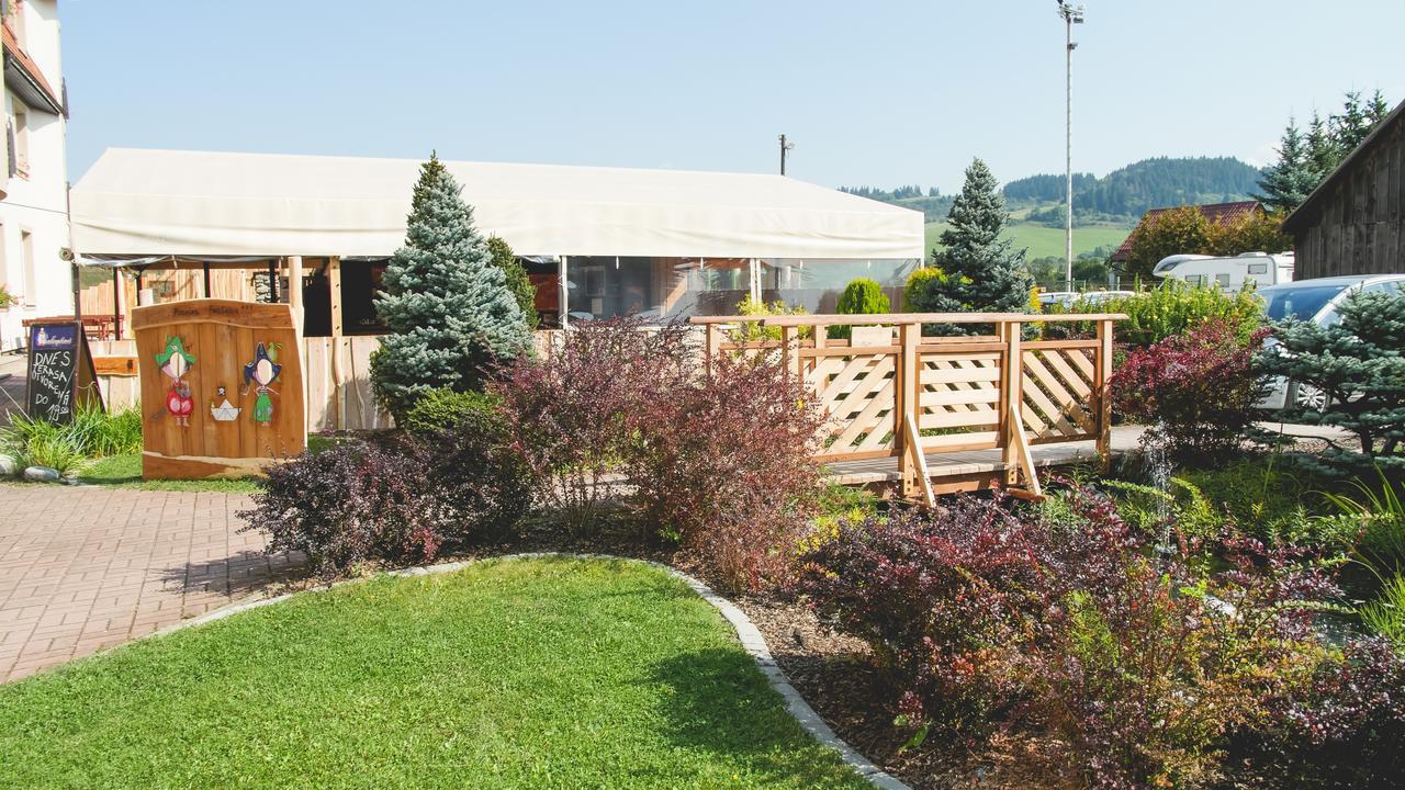 Penzion Fontana Bešeňová Extérieur photo