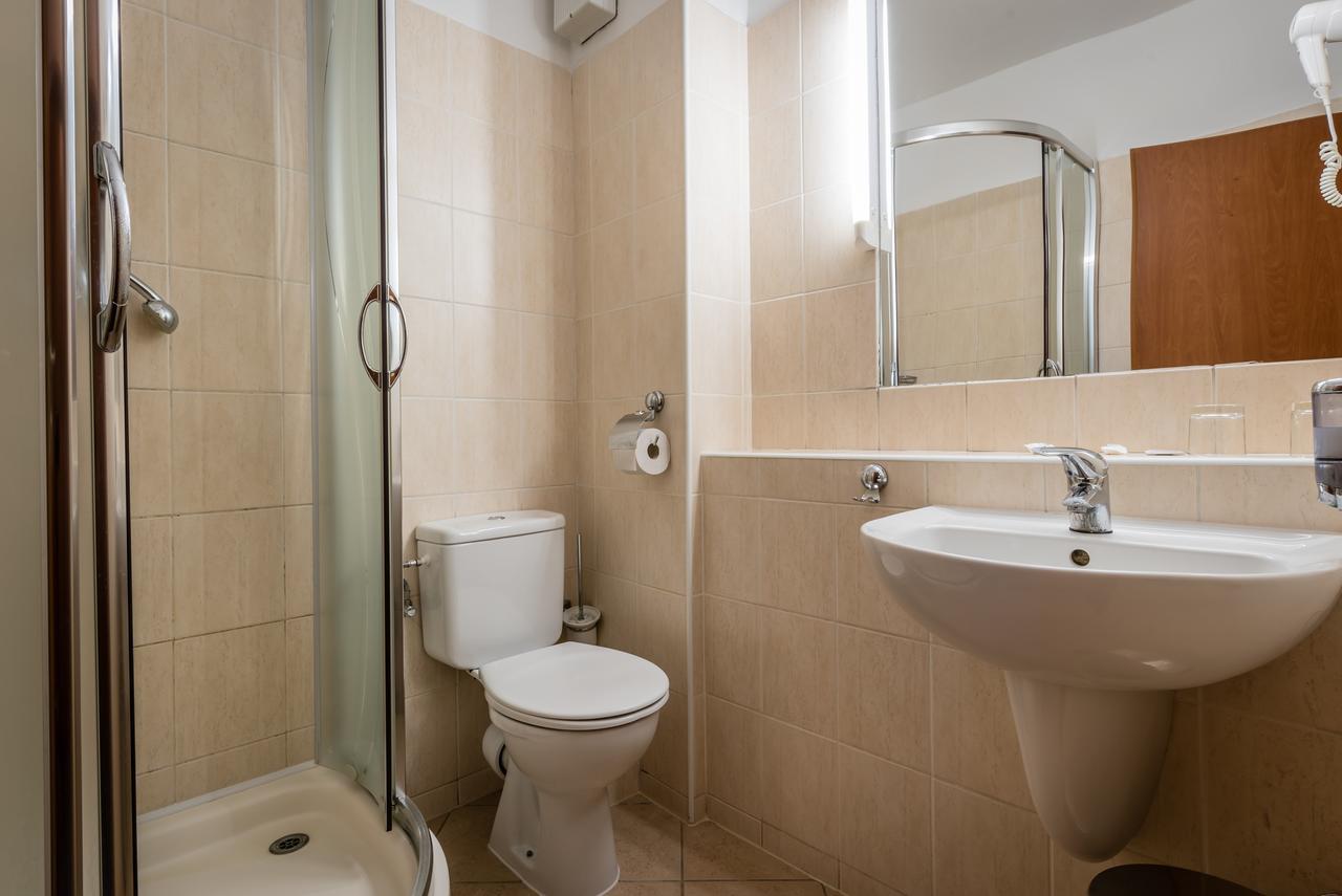 Penzion Fontana Bešeňová Extérieur photo